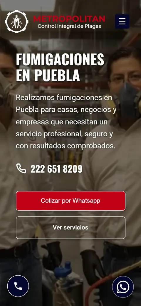 Sitio web de Fumigaciones Metropolitan visto en un celular, con botones de WhatsApp y llamada